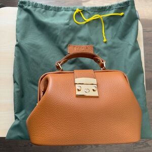 Beautiful Soft Leather Doctor's Style Bag